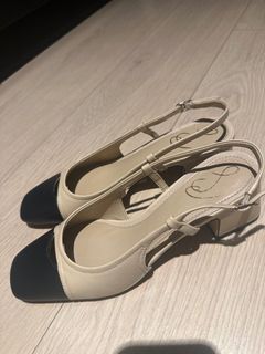 （分類：）位於 。 由 laufi 提交（商品編號 1368161223，圖片 1）。簡介： 。