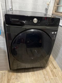 (Category: ) located in . Submitted by ready4u (Listing ID 1368146993, Image 1). Description: .