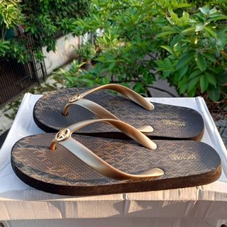 (Kategori: ) berada di . Dikirim oleh planetlakban (ID iklan 1368165770, Gambar 1). Deskripsi: .