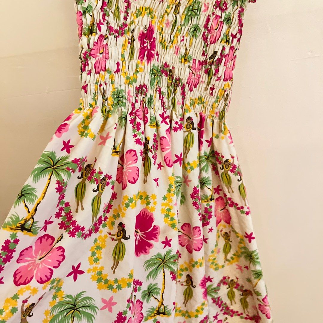 Smocked summer dress (Category: Dresses) located in Manila. Submitted by 414studio (Listing ID 1368128710, Image 2). Description: Summer dress Medium Adjustable/tie knot strap Good condition Preloved Shipping: Lalamove/grab express/GGX courier .