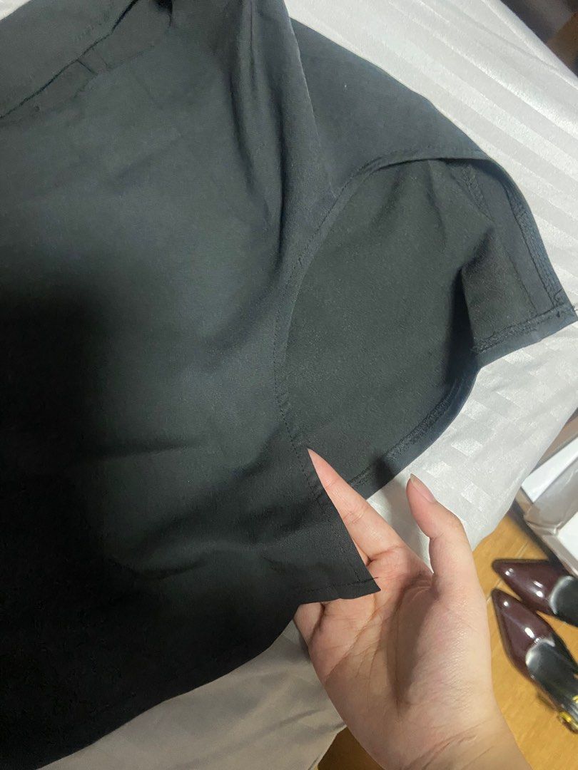 Solado Low Waist Mini Skirt (Category: Skirts) located in Pasig City. Submitted by jamzdot (Listing ID 1368166556, Image 3). Description: Brand new (never used) .