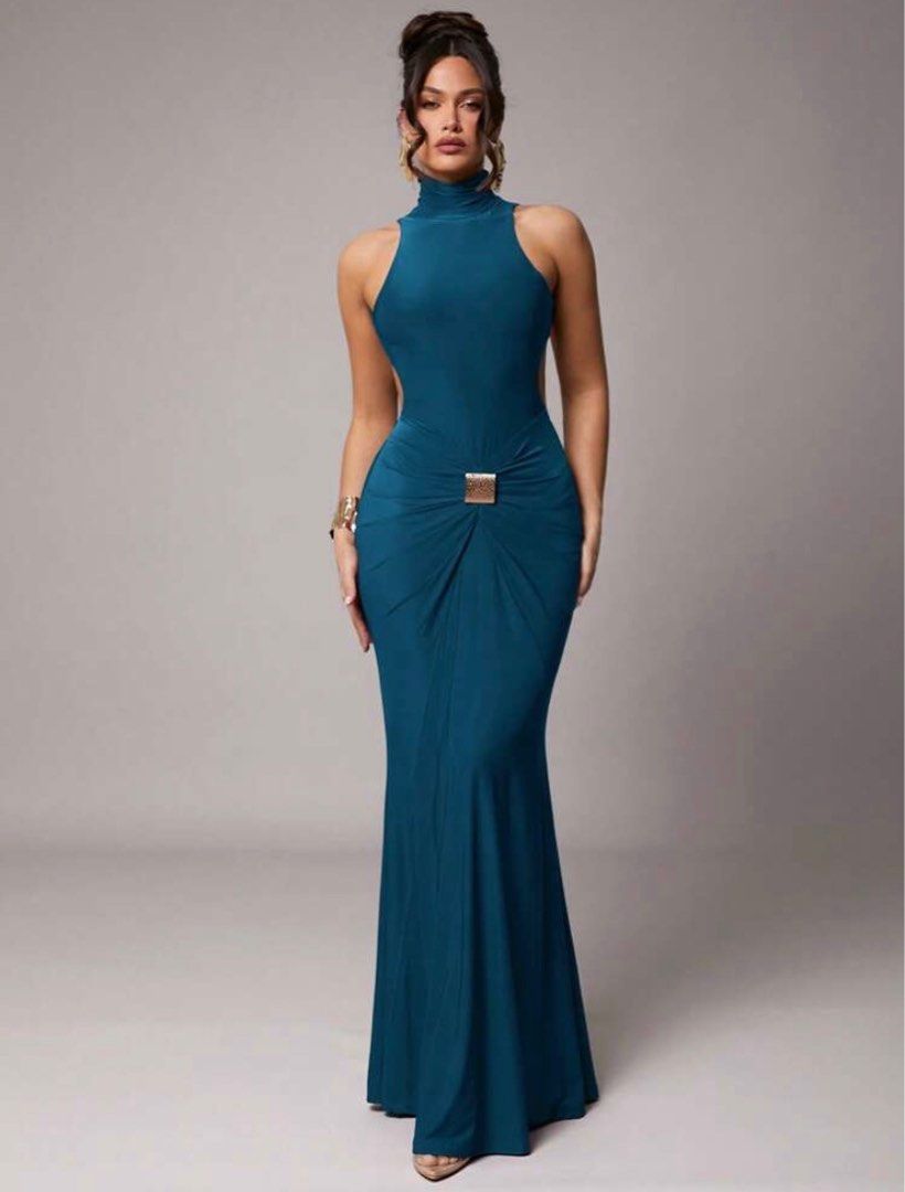 Teal Blue Halter Neck Turtle Neck Long Gown (Category: Evening dresses & gowns) located in Calamba. Submitted by scarletshops (Listing ID 1368148778, Image 1). Description: Brand new! .