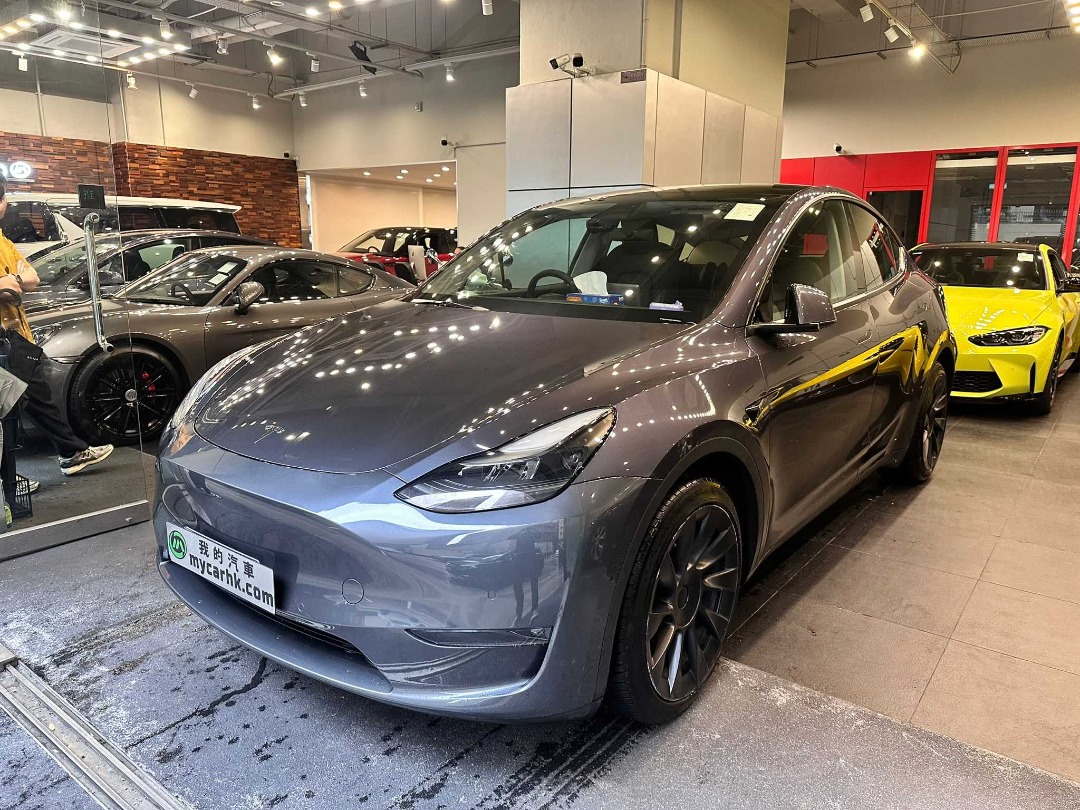 Tesla  MODEL Y LONG RANGE LR Auto628648378430741120