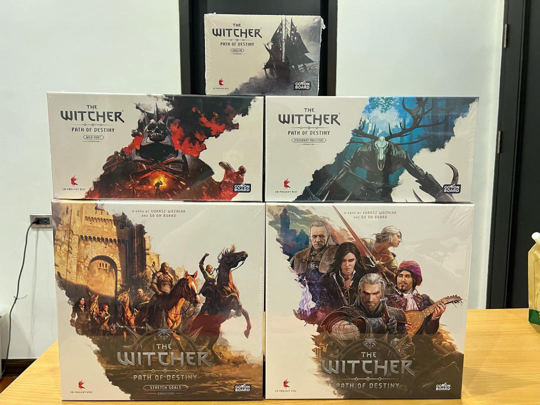 The Witcher: Path of Destiny (Gameplay ALL-IN bundle) (Category: PlayStation) located in San Juan City. Submitted by big.brute.nasty (Listing ID 1368164209, Image 1). Description: The Witcher: Path of Destiny (Gameplay ALL-IN bundle), includes: 1. Deluxe Core Box - basic game in the deluxe version 2. Stretch Goal Box - a box full of extras 3. Wild Hunt Expansion - add-on introducing new challenges and a new, one vs. many mode 4. Legendary Monster