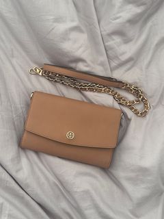 (Kategori: ) berada di . Dikirim oleh kichi.preloved (ID iklan 1368052225, Gambar 1). Deskripsi: .