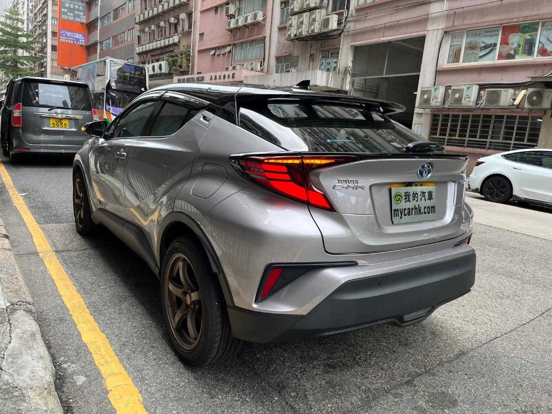 Toyota CHR HYBRID Auto62863174352514111