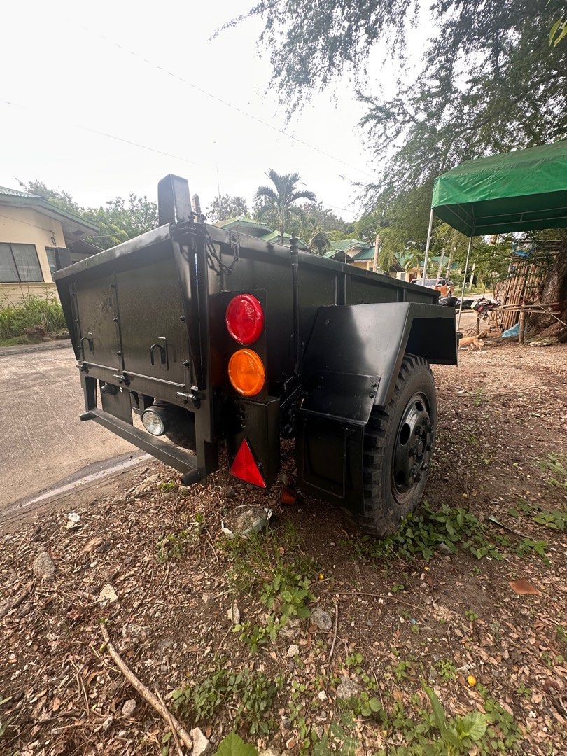 Trailer (Category: Heavy Vehicles, Boats and Aircrafts Parts and Accessories) located in Makati City. Submitted by carlju (Listing ID 1368148453, Image 3). Description: Brand new condition trailer .
