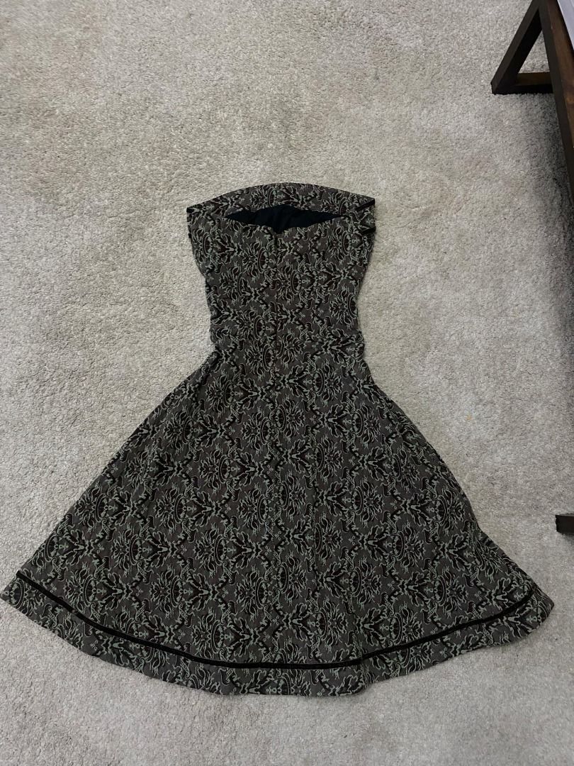 vintage corset dress (Category: Dresses) located in Manila. Submitted by littlemsdecluts (Listing ID 1368185847, Image 3). Description: never been used and no issue very good qual aaa length: 35 waist: 28 but adjustable.