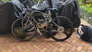 （分類：）位於 。 由 sovietspybob 提交（商品編號 1372334736，圖片 1）。簡介： 。