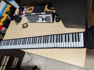 (Category: ) located in . Submitted by techmosh_trd (Listing ID 1372312699, Image 1). Description: .