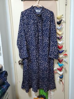 碎花連身裙64244272278913110