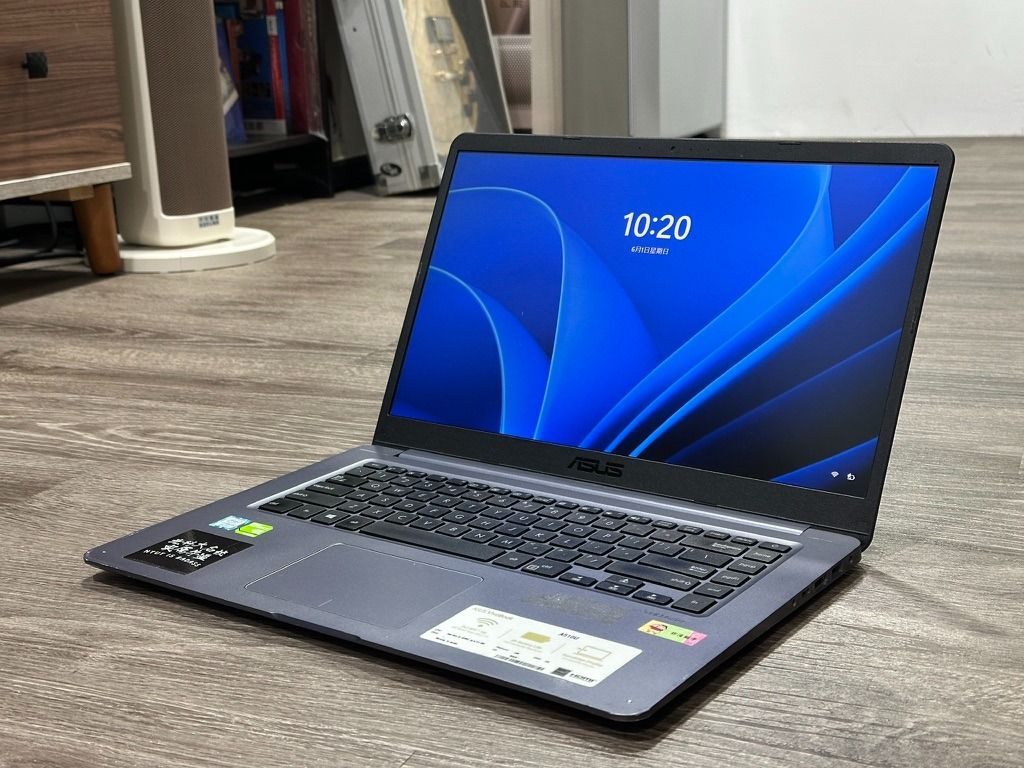 💻 ASUS VivoBook A510U 高效文書繪圖筆電（i5-8250U 12GB RAM SSD+HDD 雙碟 獨立顯卡）