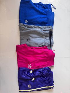 （分類：）位於 。 由 simcami 提交（商品編號 1372330759，圖片 1）。簡介： 。