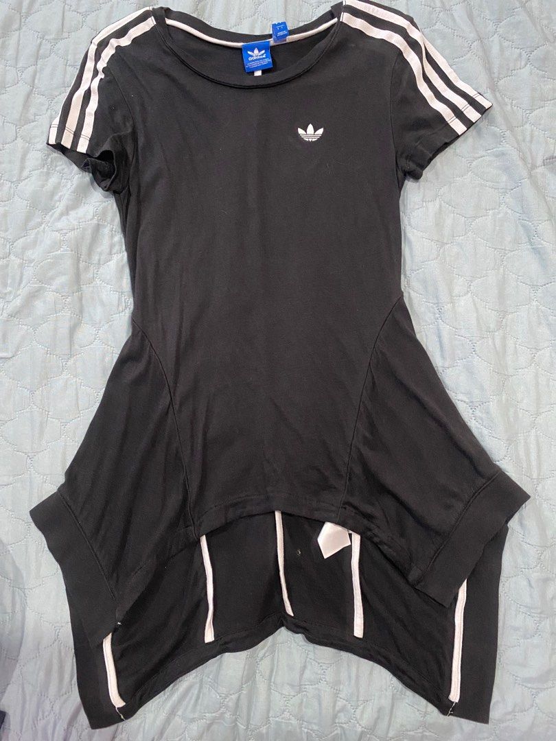 Adidas Dress Black (Category: Activewear) located in Antipolo. Submitted by doopiedoops (Listing ID 1372380682, Image 1). Description: .