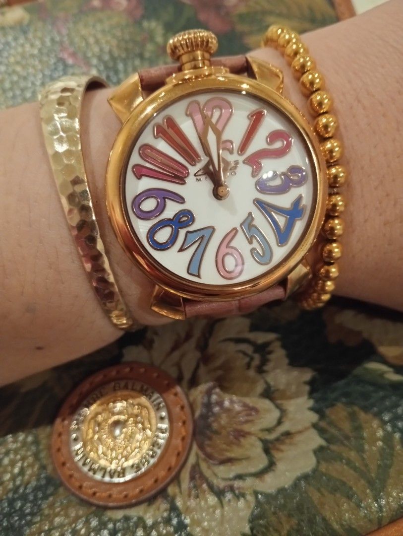 Authentic Gaga Milano watch complete inclusions (Category: Luxury Watches) located in Batangas. Submitted by girlmeetspurple (Listing ID 1372255280, Image 1). Description: Manuale 40 Quartz, 40mm, S.S. Rose Gold Watch Details Movement Quartz Strap Leather Diameter 40 mm Case Material S.S. Rose gold Watch Details Case Size 40 mm Case Thickness 12 mm Case Material S.S. Rose gold Bezel Material S.S. Rose Gold Movement Quartz Waterproof 3 ATM Strap L