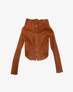 (Category: ) located in . Submitted by upstairsgarments (Listing ID 1372356947, Image 1). Description: .