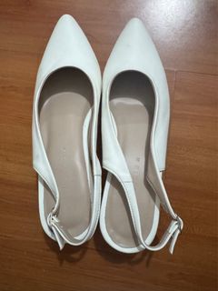(Category: ) located in . Submitted by ptvangeline (Listing ID 1372398700, Image 1). Description: .