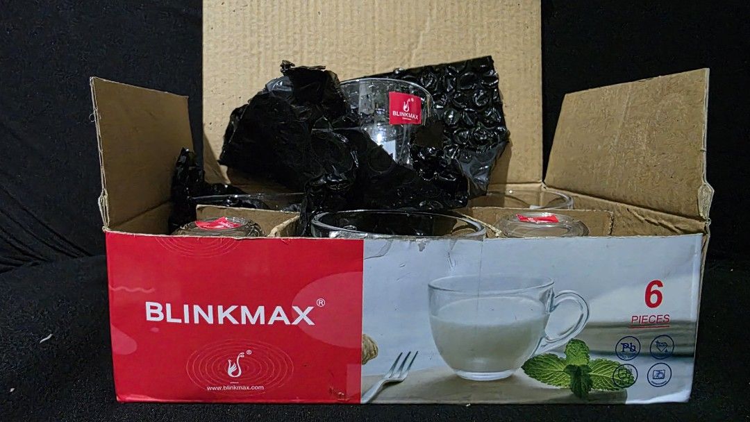 BLINKMAX 6-pc TEA CUP (Category: Coffee & Tea Tableware) located in Manila. Submitted by a.solo (Listing ID 1372390456, Image 1). Description: LET'S MAKE READING A HABIT ▪️New ▪️6-pc tea cups RFS: Gift | Decluttering Note: 1.Please allow 1cm differs due to manual measurement. 2.Due to the different display and different light, the picture may not reflect the actual color of the item. 3. For full details and other photos, just PM me. Please bear w