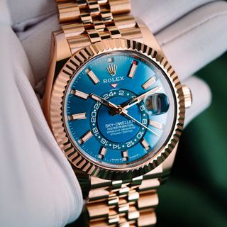 (Category: ) located in . Submitted by alientime.sg (Listing ID 1372280799, Image 1). Description: .