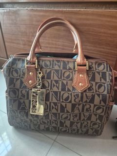 (Category: ) located in . Submitted by ma.thidar (Listing ID 1372339705, Image 1). Description: .