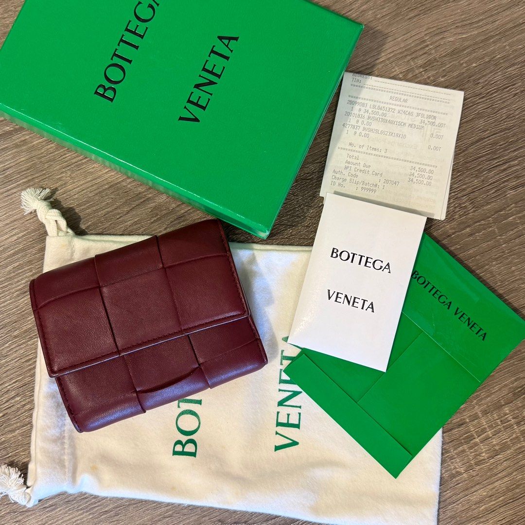 Bottega Veneta wallet (Category: Luxury Bags & Wallets) located in Antipolo. Submitted by starstyleph (Listing ID 1372371672, Image 1). Description: Authentic Bottega Veneta wallet Maroon wallet Inclusions Dust bag Box Care card Receipt bought in Greenbelt Shipping from Pasig.