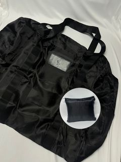 Cathay large waterproof foldable travel duffle bag  國泰防水摺疊大容量旅行手提袋63016496136193112