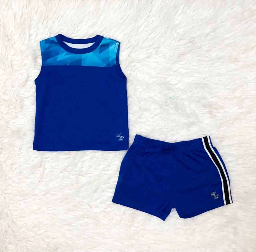 Childrens place sports terno (Category: Babies & Kids Fashion) located in Mandaluyong City. Submitted by Thriftdiva (Listing ID 1372443719, Image 1). Description: Childrens Place (from US) EUC 2T-3T ‼️ NO RETURN/ REFUND 🚛 DPX/JNT/LALAMOVE 💸 GCASH/ BPI .