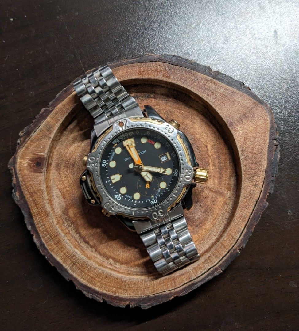 Citizen Promaster Aqualand Diver's Watch (Category: Men's Watches) located in Quezon City. Submitted by keikomizer (Listing ID 1372311140, Image 1). Description: Needs battery replacement and minor cleaning. Model 5810-F80022 Just stored and kept. No longer needed. Price is negotiable..