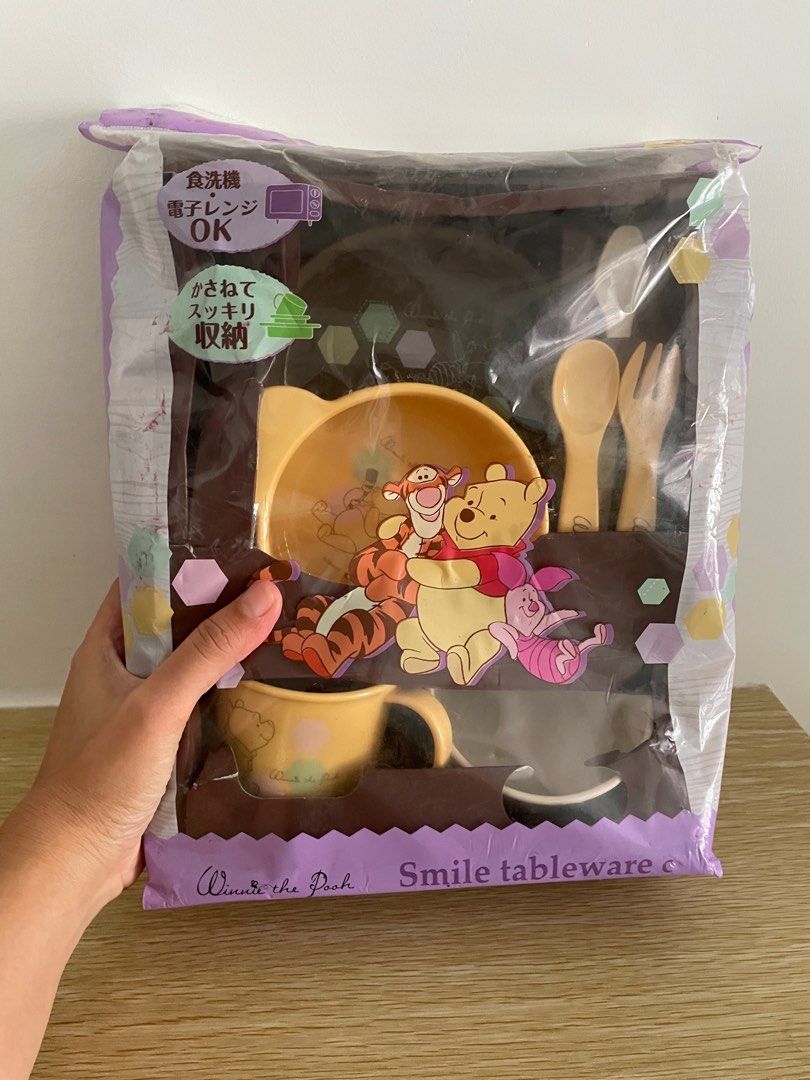 Combi 7-pc Winnie the Pooh Smile Tableware Set (Category: Weaning & Toddler Feeding) located in Quezon City. Submitted by shopgood_mnl (Listing ID 1372320862, Image 2). Description: .
