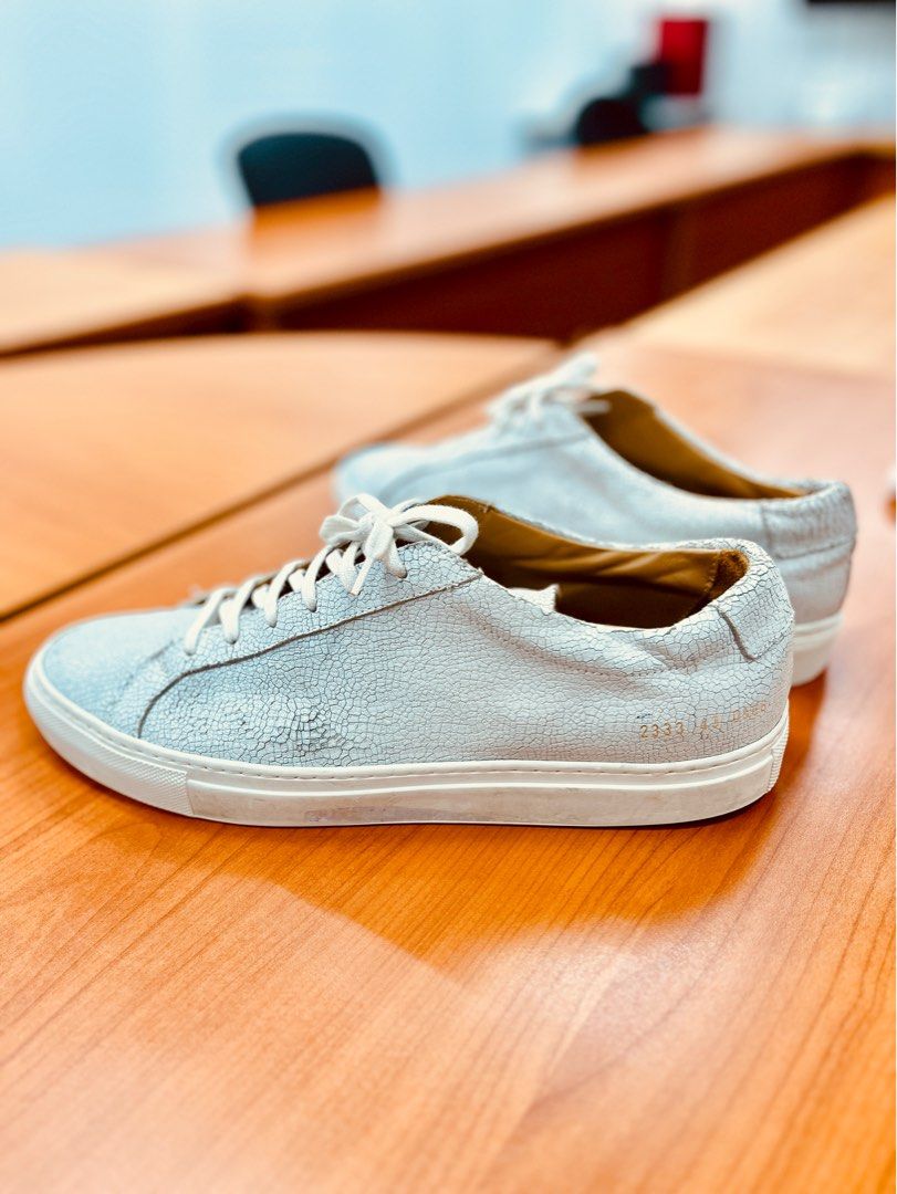 Common Projects (Category: Sneakers) located in Manila. Submitted by soyfresh (Listing ID 1372425401, Image 1). Description: Cracked White Leather Achilles 2333 0566 EU 43 No inclusions .