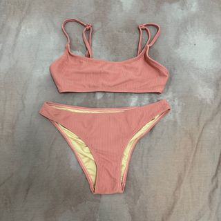 (Category: ) located in . Submitted by sushir00ll (Listing ID 1372378919, Image 1). Description: .