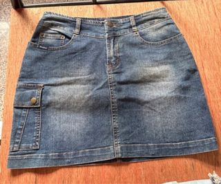 (Category: ) located in . Submitted by shopherela (Listing ID 1372365191, Image 1). Description: .