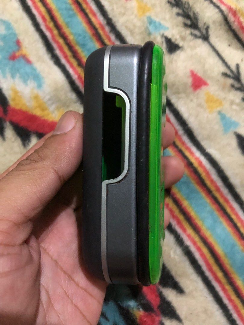 Energizer portable AA battery usb charger (Category: Batteries & Chargers) located in Quezon City. Submitted by markgolveo (Listing ID 1372447731, Image 3). Description: Energizer portable AA battery usb charger.