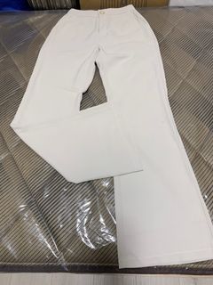 由 ariel.hung.1 (刊登 ID 1372348380，圖片 1) 提交，位於 的 (類別：)，說明：。