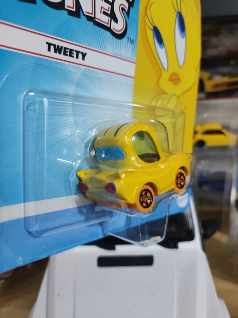 Hot Wheels Tweety Bird Looney Tunes // 500php (Category: Vehicle & Diecast Models) located in Quezon City. Submitted by edrielgp (Listing ID 1372450869, Image 3). Description: Hot Wheels Tweety Bird Looney Tunes // 500php -Kyotiee Tweety Bird!!! 🐥🐣🐤 Please CHECK my other Hot Wheels and other items listed for sale in my profile. Bawal sa maselan Can do COD around visayas ave quezon city and around congressional avenue near sm cherry, circle c, 