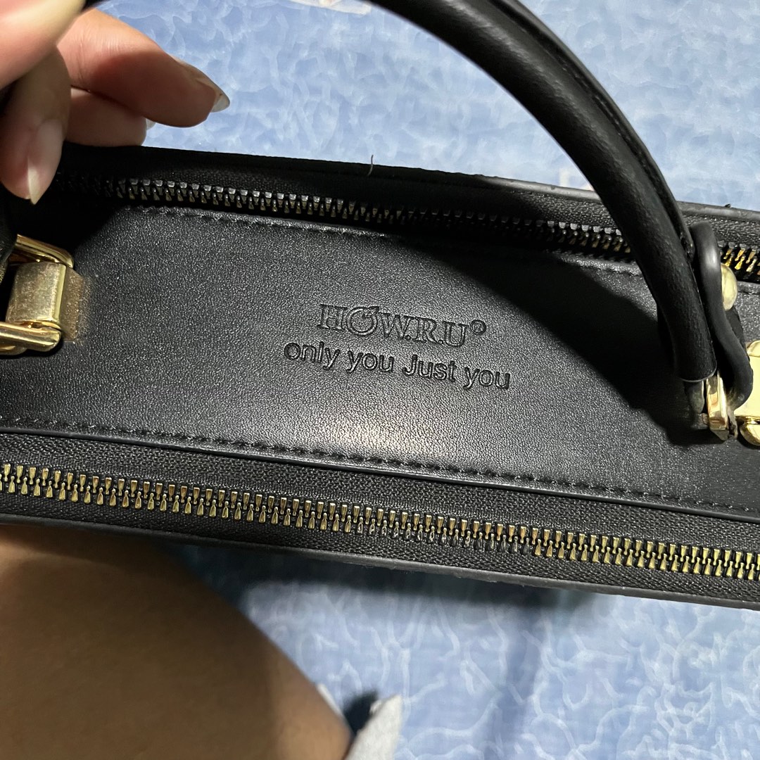 HOWRU SLING BAG, Women's Fashion, Bags & Wallets, Cross-body Bags on ...