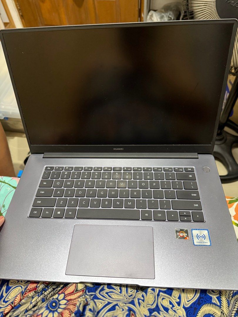 Huawei Matebook D15 (Category: Laptops & Notebooks) located in Caloocan City. Submitted by swnemma (Listing ID 1372283299, Image 1). Description: .