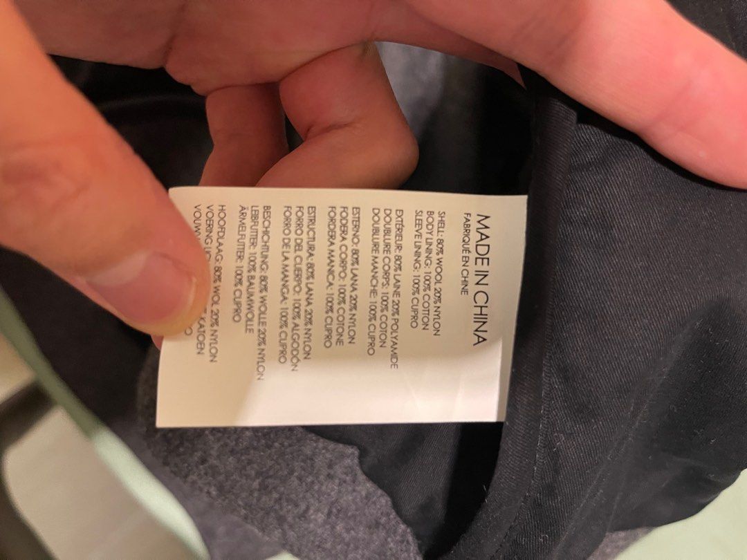 Jacket （分類：外套及戶外衣服）位於 Hong Kong。 由 keenturtle.f2c1d6 提交（商品編號 1372313436，圖片 3）。簡介： Brand new with club Monaco, size large。