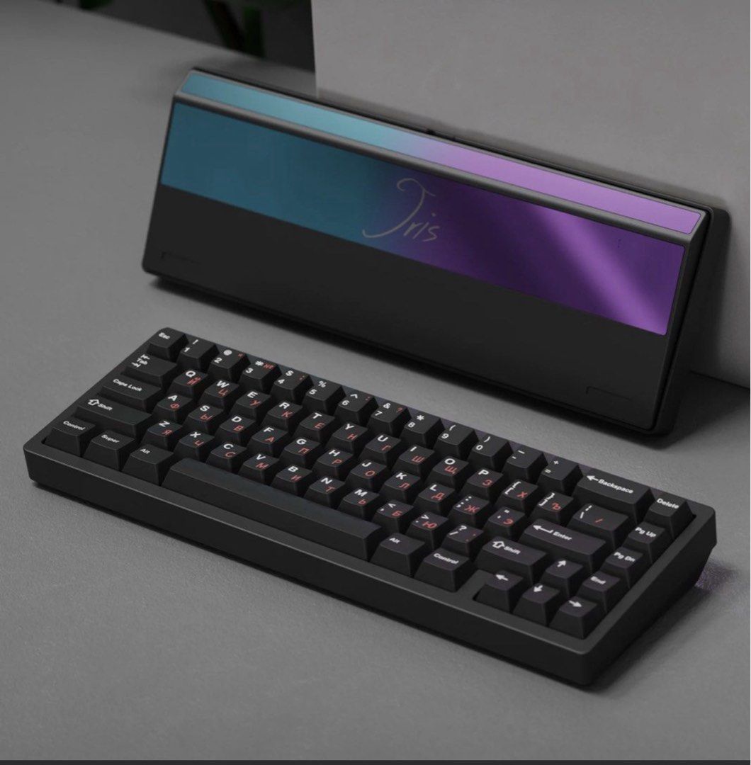 *URGENT* Jris65 with chrome blackplate (Category: Computer Keyboard) located in Singapore. Submitted by idkanymlollll (Listing ID 1372412975, Image 1). Description: fast deal. looking to just sell as funding for trip i’m going for. barebones. pm for nego. chrome back plate pm for more pics just take and go. .
