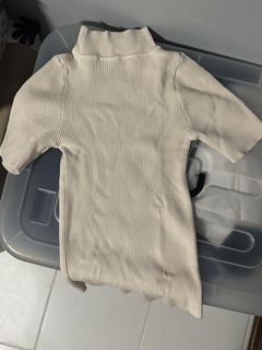 (Category: ) located in . Submitted by opalthriftingg (Listing ID 1372310168, Image 1). Description: .
