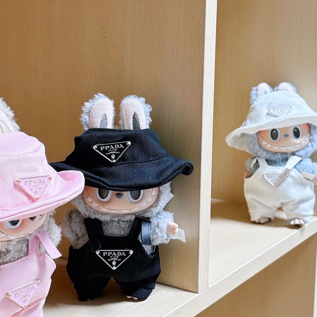 Prada の洋服/ 帽子付き Labubu 娃衣】labubu一代二代Prada