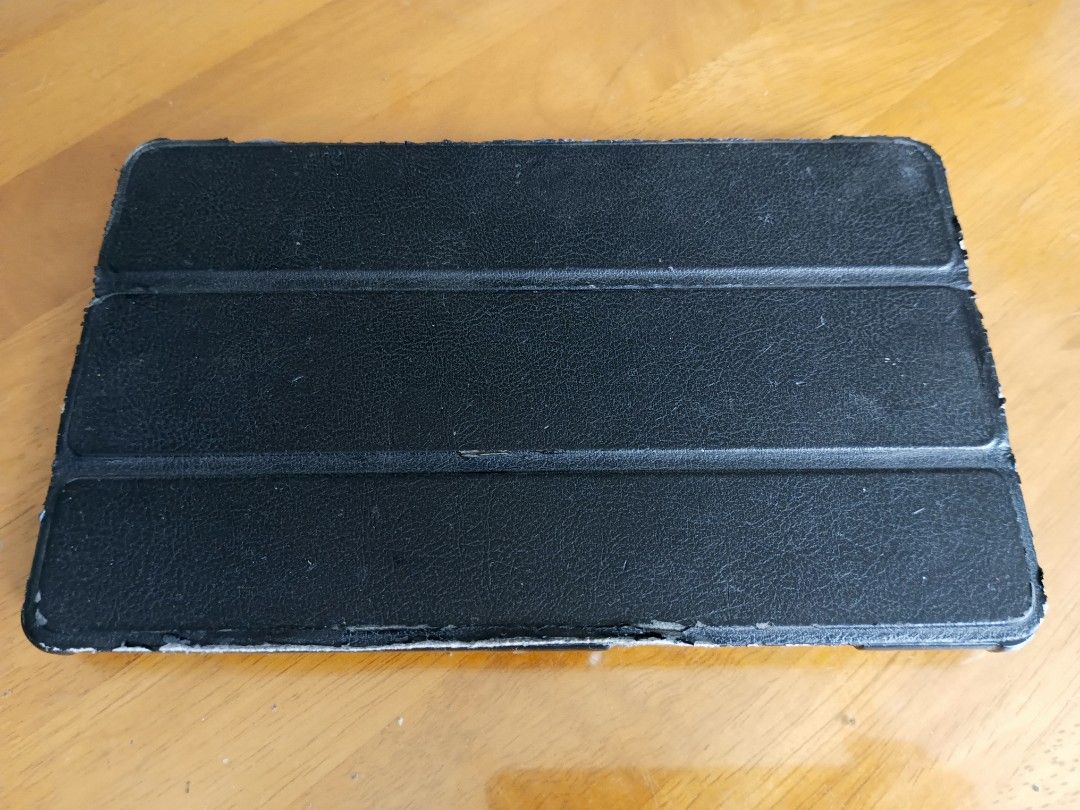 Lenovo Tablet TB-8505X Authentic 💯 (Category: Android) located in Quezon City. Submitted by katherinehernandez25323 (Listing ID 1372320840, Image 3). Description: Authentic Lenovo Tablet for sale...no box.