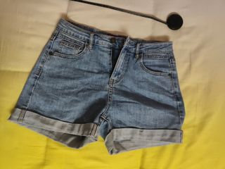 (Category: ) located in . Submitted by kim_8 (Listing ID 1372311967, Image 1). Description: .