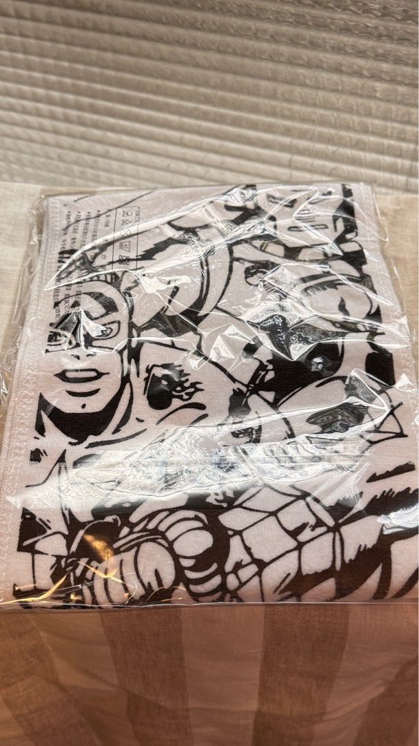 由 vintagecoco (刊登 ID 1372341222，圖片 3) 提交，位於 台北市 (Taipei) 的 全新｜Marvel 運動水瓶毛巾組 (類別：其他運動配件)，說明：全新Marvel 運動水瓶毛巾組。