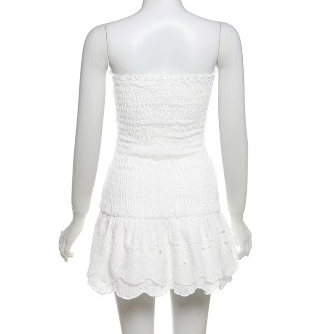 Mini Tube Dress (Category: Dresses) located in Manila. Submitted by alyan_t (Listing ID 1372418602, Image 2). Description: size: XS-S used once! kinda sheer.