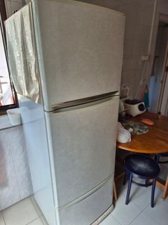 (Category: ) located in . Submitted by jxawe (Listing ID 1372301131, Image 1). Description: .