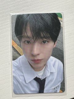 （分類：）位於 。 由 mimiye_kpop 提交（商品編號 1372450741，圖片 1）。簡介： 。