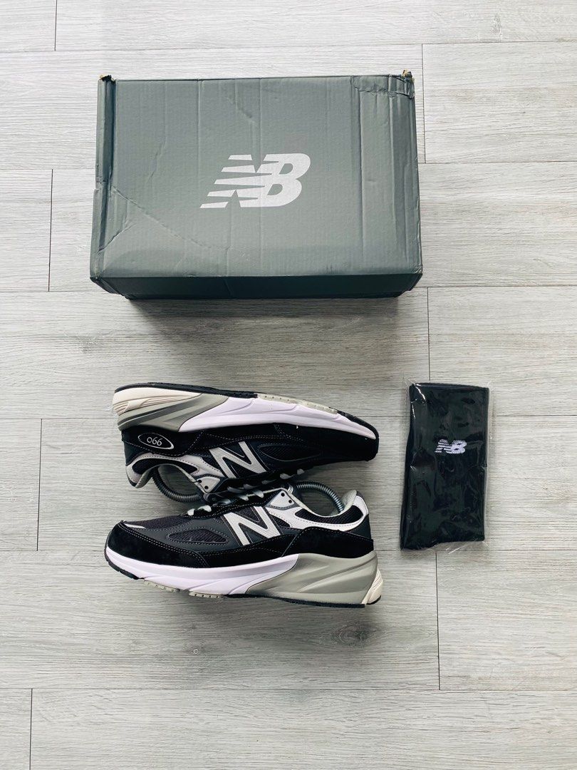 New Balance 990v6 Black White