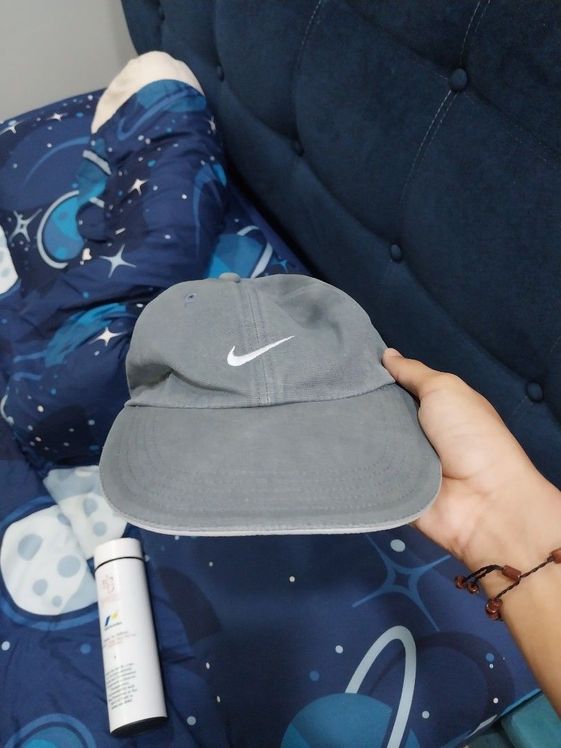 Nike Adjustable (Category: Cap & Hats) located in Kuala Lumpur. Submitted by lilliardo (Listing ID 1372394739, Image 1). Description: Adjustable.