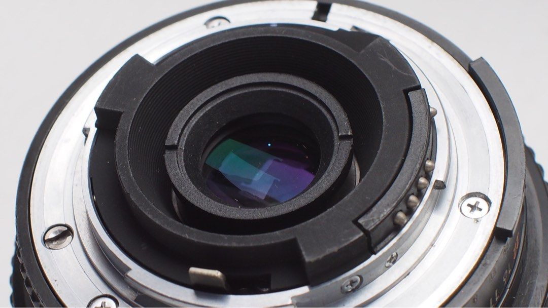 Nikon Nikkor lens 35-70f3.3 (Category: Lens & Kits) located in Las Pinas. Submitted by film101 (Listing ID 1372407886, Image 3). Description: Nikon AF nikkor 35-70 f3.3-4.5 Made in JAPAN Best on this lens Can do manually arrange the aperture and manual focusing CLEAN OPTICS nO haze Aperture snaps Focusing smooth Take note ;kindly take a reserch bout this LENS for AF functions in your camera .